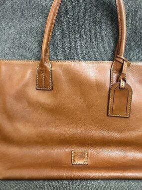 SOLD Dooney & Bourke Large Russell Tote in Natural